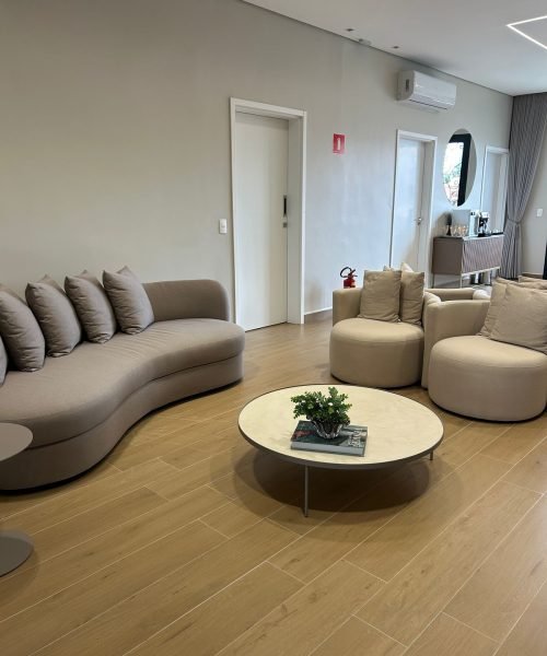 WhatsApp Image 2025-04-28 at 13.44.13